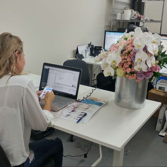 Meet your Posher, Heather and Justin&Taylor Team! - Picture 3 of 6